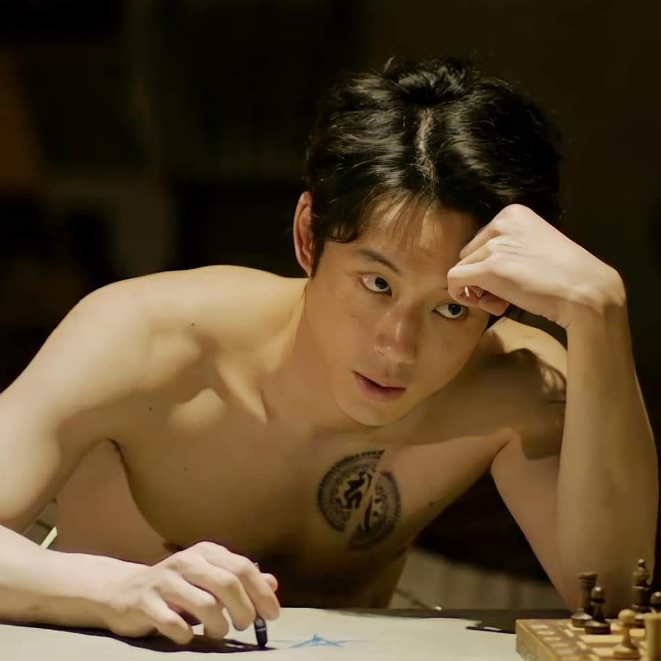 Gummy88888's tweet image. รอดูเลย #Helldog เคนทาโร่ ดิบๆเถื่อนๆ มีรอยสักที่อกข้างซ้ายโด้ยยยยยยยย จะได้ดูไหมก่อนที่ไทยเนี่ย
#เคนทาโร่ #Kentaro