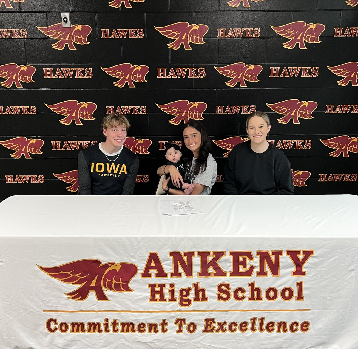 A_UMTHUN's tweet photo. Congrats to @AHS_HawkCheer very own, Mia Baker, on signing to continue her academic and cheerleading career at the University of Iowa! #TFBH https://t.co/E15tHN2Ft5