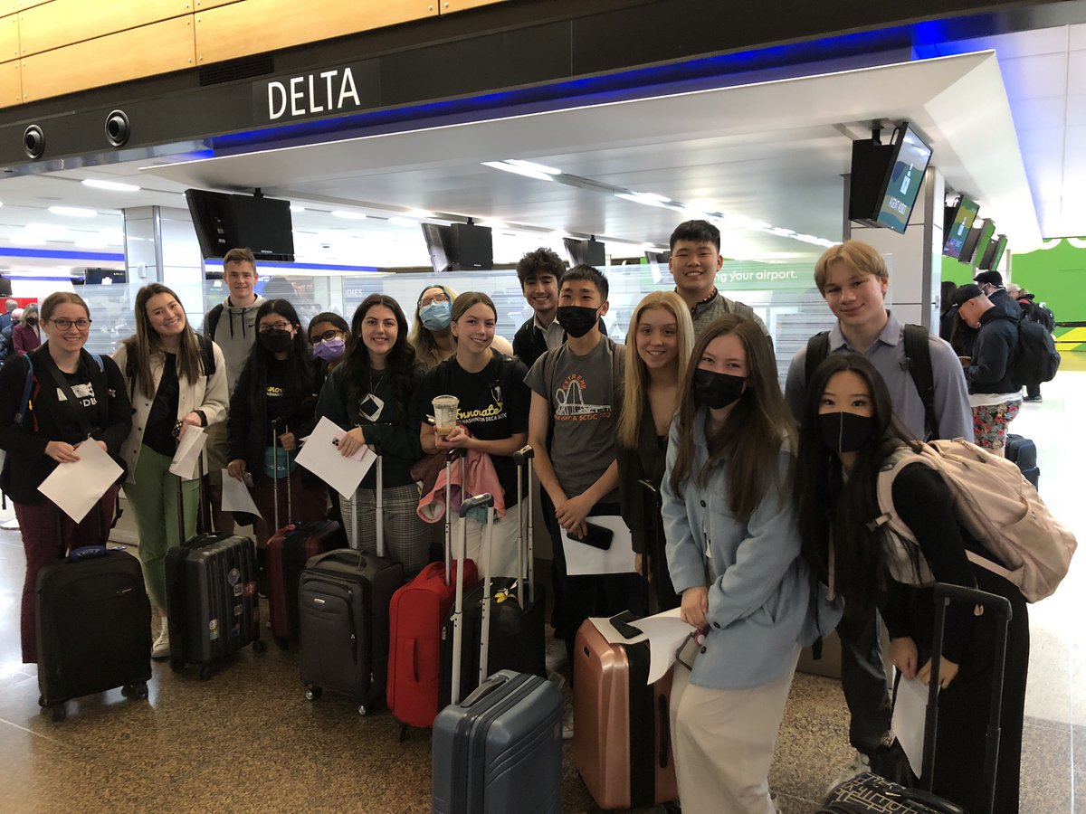 JHSDECA1's tweet photo. These kids arrived @SeaTacAirport at 6:00am sharp for their business trip! @HMJacksonHS DECA Ready for Atlanta! https://t.co/Co1ITFNeYQ