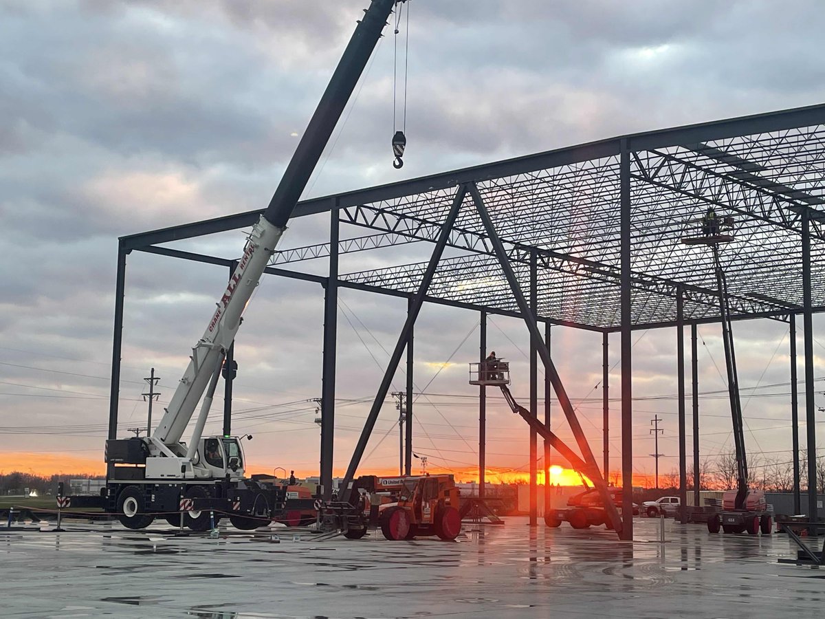 Coopersteelusa's tweet photo. Happy Earth Day- Some of the best views are on our job sites! 🌍 
#earthday #BuildStrongStandStrong https://t.co/7uzw1q1K9H