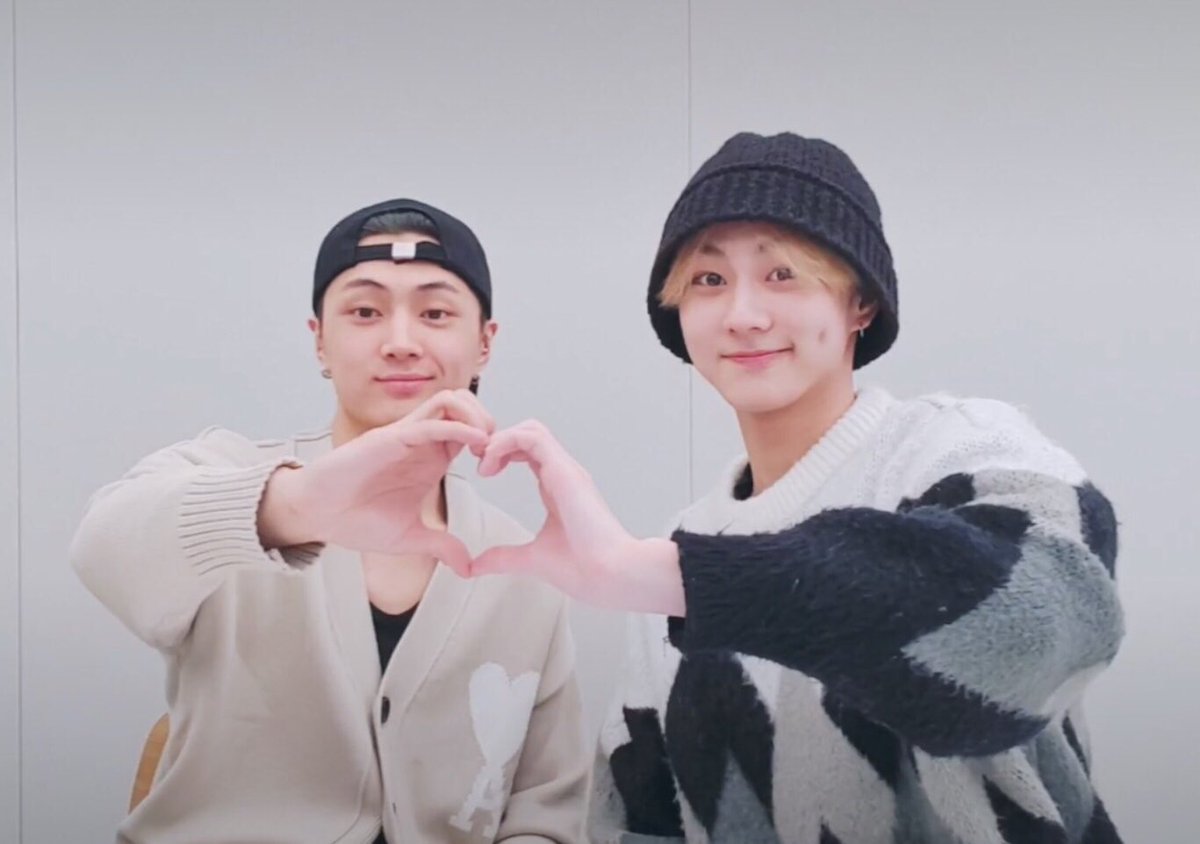 EN_5mil's tweet photo. #ENHYPEN #JUNGWON #JAY #야옹즈

meow🐱 https://t.co/QqhIe4HVVl