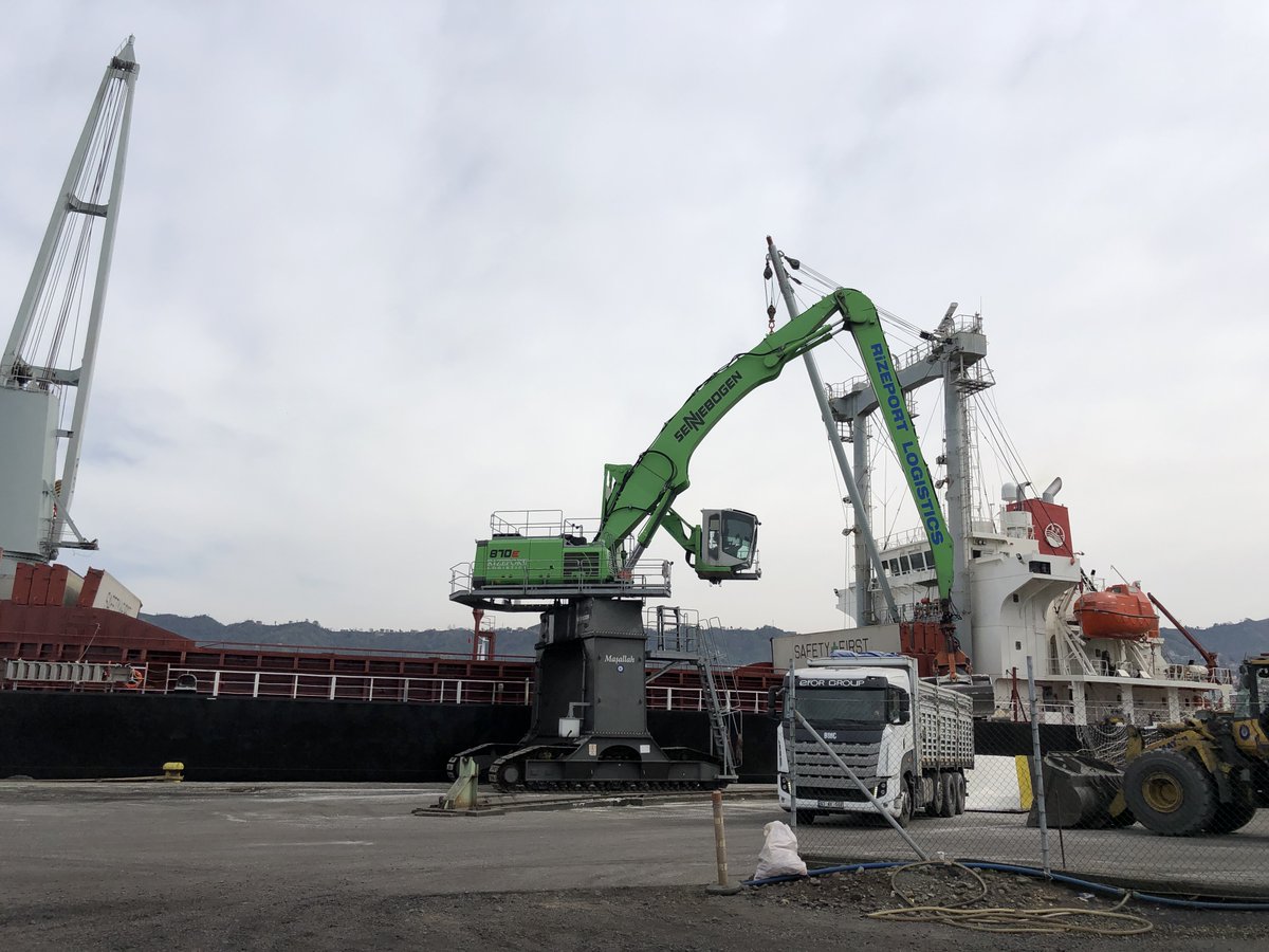 MCillioglu's tweet photo. https://t.co/9nX2pm6MGk 
@AsimRizeport 
#portofrize #riport #rize #alibabatug #rizelimanı #rizeport #gübre #rizeportagency #acenterize #riportacente https://t.co/s7iLTVbWd4