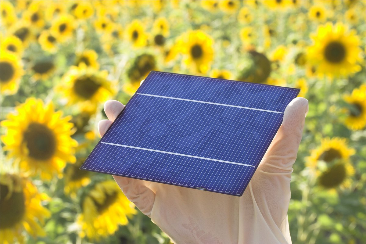 IntriEnergyInc's tweet photo. Thanks to all of our 627 new equity shareholders who invested in IntriEnergy through our crowdfunding campaign with StartEngine.

We were able to raise over $550,000 in capital to help us bring our patented solar technology to the world. 

We appreciate each and every one of you. https://t.co/Q4LpefyCkf