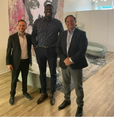 gia_miami's tweet photo. A true #classact - Mr. Andre L Wright with J. Flowers Institute stopped by our Miami office .... 
#GreatMindsThinkAlike #MentalHealthMatters https://t.co/wrkelj8s8X