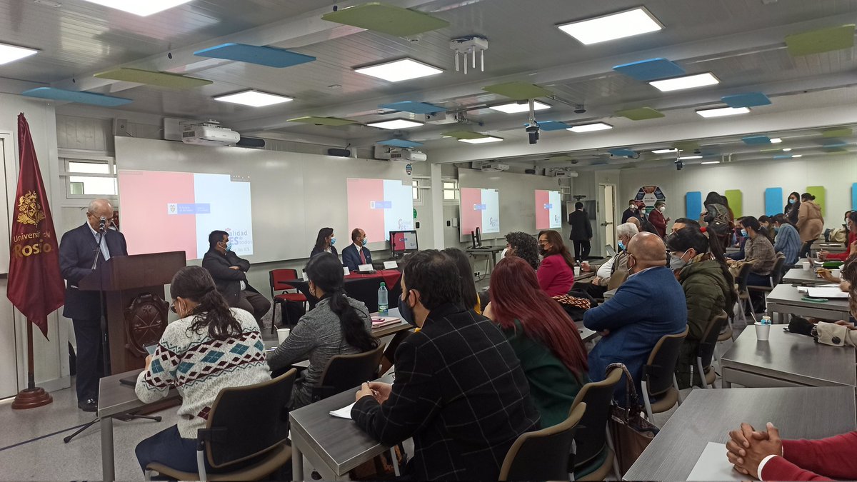 maxgomezt's tweet photo. En esta la 1ra jornada participan 130 académicos de Instituciones de Educación Superior de Cundinamarca. Las restantes se desarrollarán así 📍Bucaramanga 6 de mayo 📍Cali13 de mayo 📍 Pereira 27 de mayo 📍 Barranquilla 3 de junio y 📍Medellín 10 de junio. #CalidadEsDeTodos https://t.co/hLggE713KE
