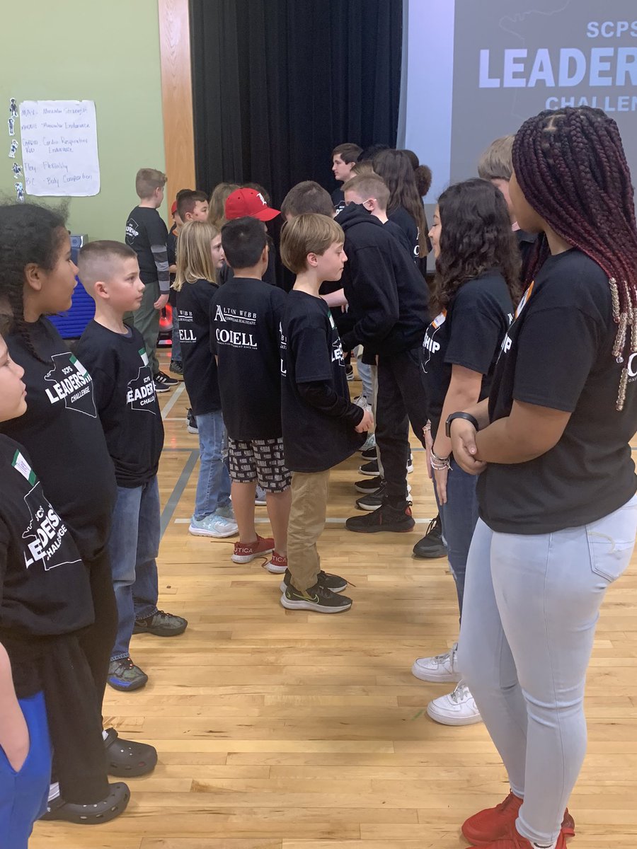 MsBuchanan305's tweet photo. 7th graders teaching 3rd graders how to shake hands. #leadershipchallenge #modeltheway @shelbycountysch @Victory_WMS @RockatWest @WMSTrailblazers https://t.co/8uBPwpFJI4