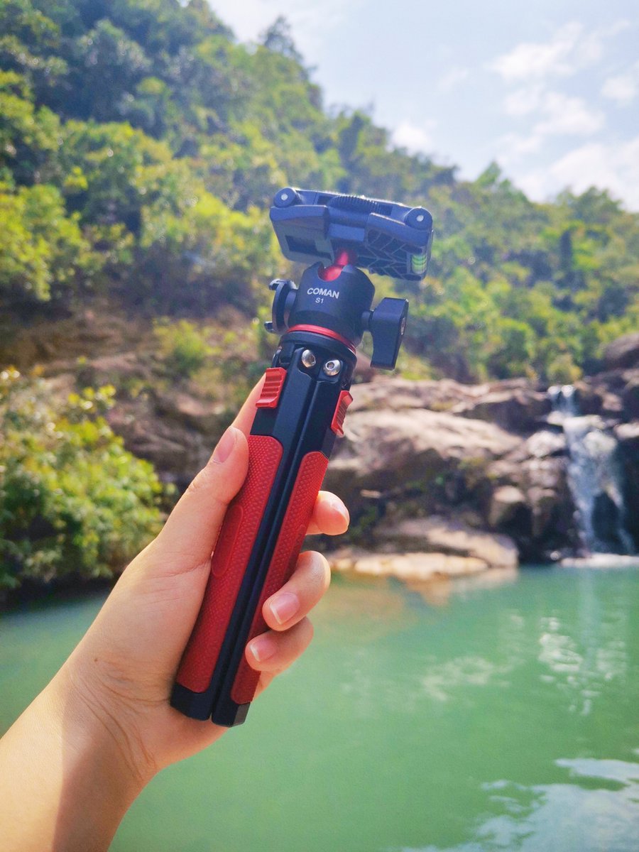 ComanStore's tweet photo. #Coman Share's set📸

I took the #MT25S1 on my trip today.

#photographer 
#filmmaking 
#tripod https://t.co/QiRX3fpaqC