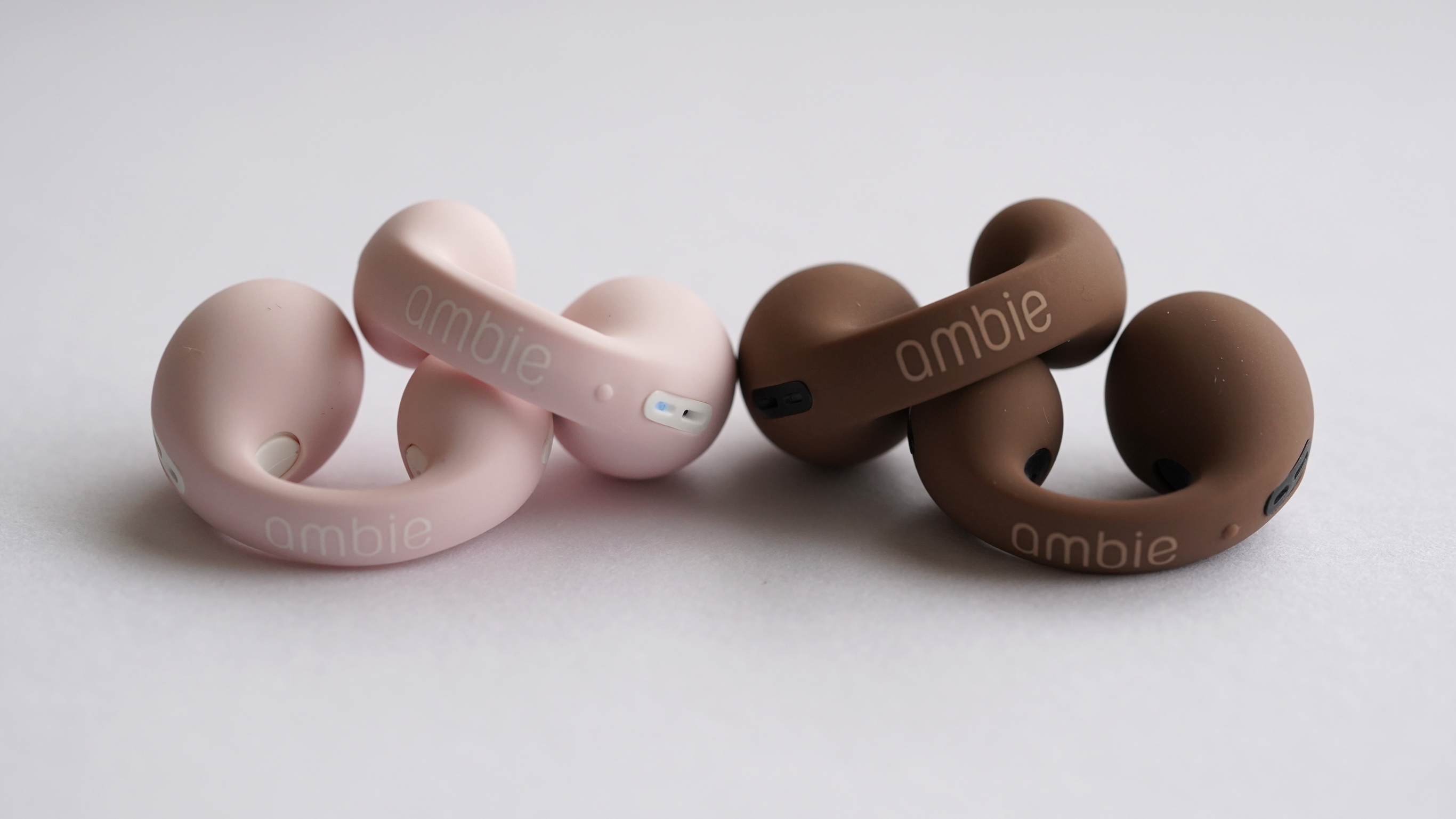 Ambie アンビー 耳をふさがないイヤホン Ambie Cojp Twitter