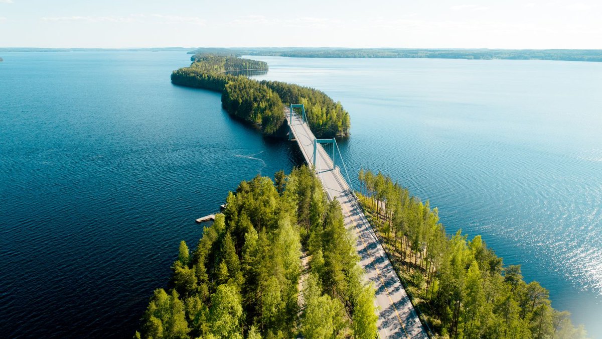 Discovering Finland tweet media