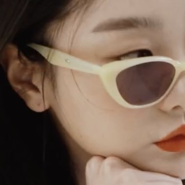 d_a___m_l's tweet photo. Cheeks o^__^o https://t.co/NIn0sXDlVR