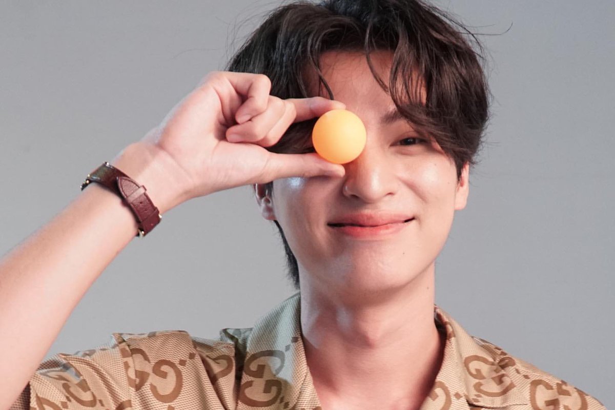 GulfBangladesh's tweet photo. IG update @/psh_1p with #GulfKanawut, #Gucci & @ElleMenThailand on 22.04.2022
🔗 https://t.co/ixopuNyaVL
Please engage
GULF KANAWUT
@gulfkanawut #กลัฟคณาวุฒิ
#PhiBalls #ลูกบอลของคุณบิ๊กกลัฟ
#GucciPineapple @gucci #ELLEMENSpringSummer2022
#ELLEMENSS22xGULF
#ELLEMENFrontMan https://t.co/5StNETdTWY