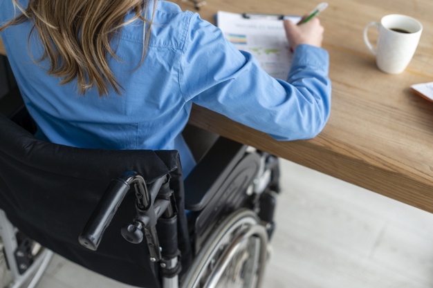 Infórmate de las ayudas convocadas por la Consejería de <a href="/IgualdadAND/">Inclusión Social, Juventud, Familias e Igualdad</a> para las personas con discapacidad, con más de 300.000 euros. Consúltalas en el Boja 👇juntadeandalucia.es/boja/2022/76/5