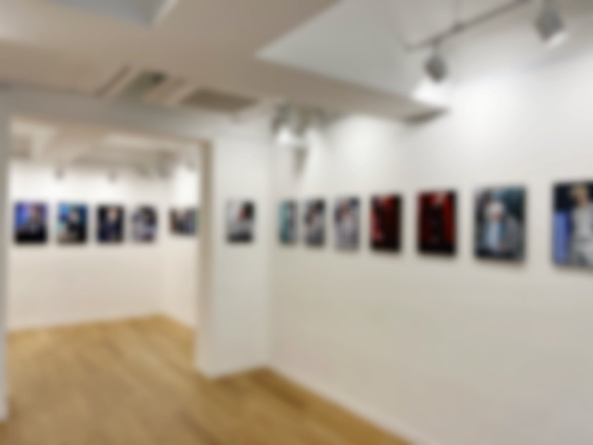 내일 하루동안 로우필름카페앤갤러리 2층 전시장에서 제노 무료 전시회가 진행됩니다 🌸

로우필름 운영시간 : 12:00~20:00

19:00 이후부터는 액자 현장수령 및 철거가 시작되니 참고부탁드립니다 🥰

#제노와_스물세번째_봄을_꽃피워내