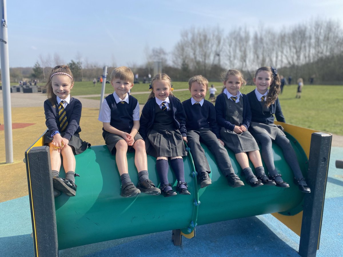 CroxtethC's tweet photo. We hope you have had a lovely Easter break. We are looking forward to seeing the children back in school on Monday for the start of the summer term. https://t.co/07EaUaxPuc
