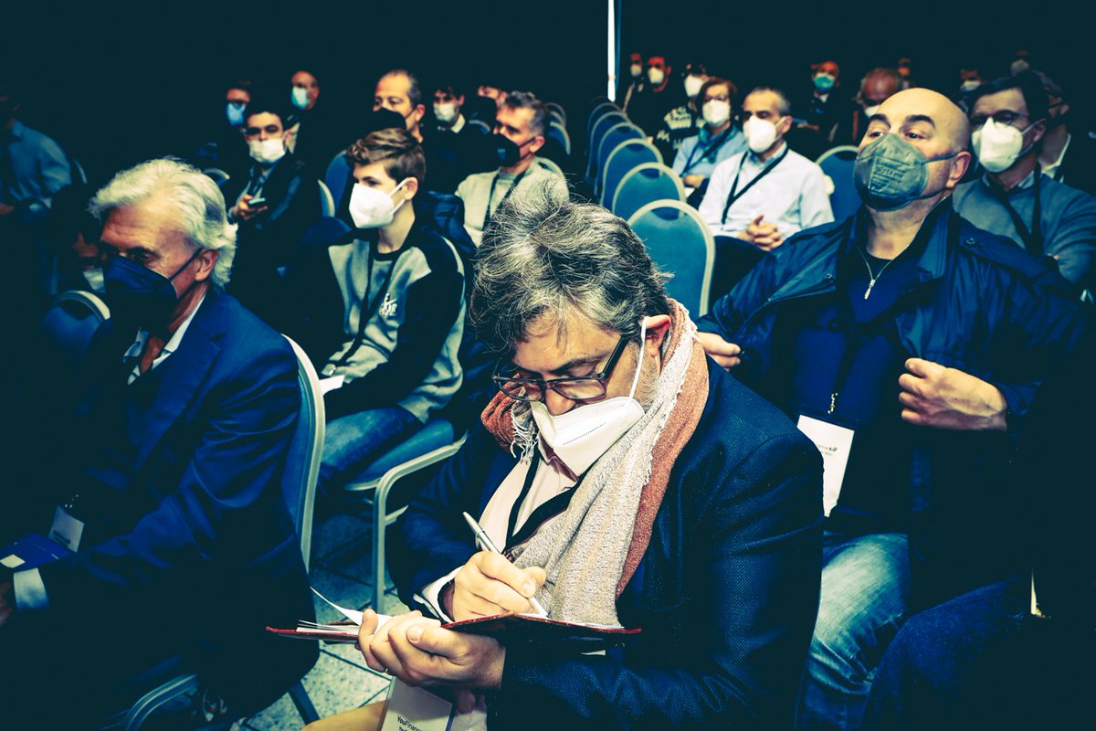 Traderlink_it's tweet photo. Partecipare al nostro evento finale è una 𝐠𝐫𝐚𝐧𝐝𝐞 𝐨𝐜𝐜𝐚𝐬𝐢𝐨𝐧𝐢 𝐝𝐢 𝐢𝐧𝐜𝐨𝐧𝐭𝐫𝐚𝐫𝐞 non solo i nostri consulenti, ma anche altre persone come te, interessate a queste tematiche. 𝐍𝐞𝐭𝐰𝐨𝐫𝐤𝐢𝐧𝐠 𝐞 𝐧𝐮𝐨𝐯𝐞 𝐨𝐩𝐩𝐨𝐫𝐭𝐮𝐧𝐢𝐭𝐚̀ 𝐝𝐢 𝐜𝐫𝐞𝐬𝐜𝐢𝐭𝐚. https://t.co/Thcg4nudBa