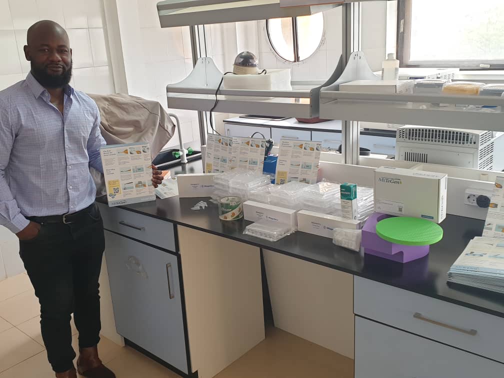 DAK Traore (@daktraore) on Twitter photo Dear <a href="/MiTeGen/">MiTeGen</a> your kind gifts made is safely to Bamako (Mali) - we are all set for growing crystals <a href="/MrtcParasito/">PMRTC</a> with <a href="/DELGEME1/">DELGEME PLUS</a> and Remote Data Collection thanks to <a href="/esrfsynchrotron/">European Synchrotron</a> <a href="/ILLGrenoble/">Institut Laue-Langevin</a> <a href="/IUCr/">IUCr</a> <a href="/AfSynchrotron/">African Synchrotron</a> <a href="/BiostructA/">BioStruct-Africa</a> <a href="/Co_Biologists/">The Company of Biologists</a> <a href="/RoySocChem/">Royal Society of Chemistry</a> Dear <a href="/MiTeGen/">MiTeGen</a> your kind gifts made is safely to Bamako (Mali) - we are all set for growing crystals <a href="/MrtcParasito/">PMRTC</a> with <a href="/DELGEME1/">DELGEME PLUS</a> and Remote Data Collection thanks to <a href="/esrfsynchrotron/">European Synchrotron</a> <a href="/ILLGrenoble/">Institut Laue-Langevin</a> <a href="/IUCr/">IUCr</a> <a href="/AfSynchrotron/">African Synchrotron</a> <a href="/BiostructA/">BioStruct-Africa</a> <a href="/Co_Biologists/">The Company of Biologists</a> <a href="/RoySocChem/">Royal Society of Chemistry</a>