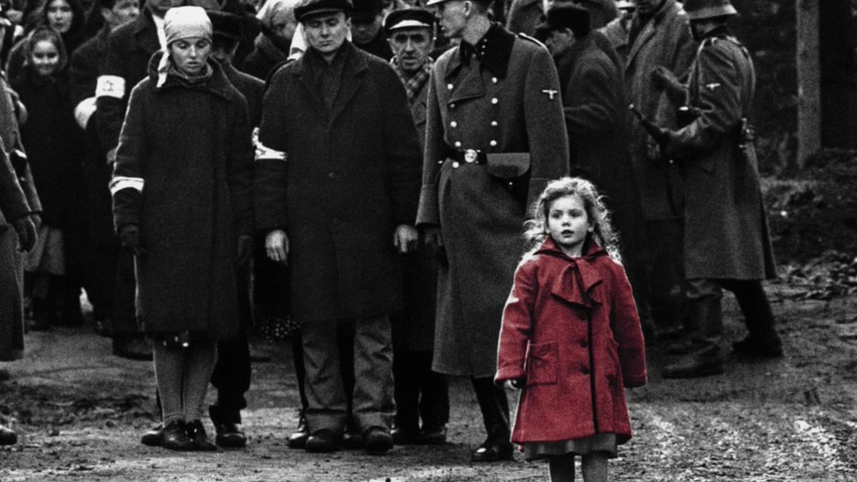 TheRealOniiChan's tweet photo. @ImagenRetro Tal ves la escena más triste que he visto en mi vida. Pelicula se llama Schindler's List https://t.co/NTdgghMzU7