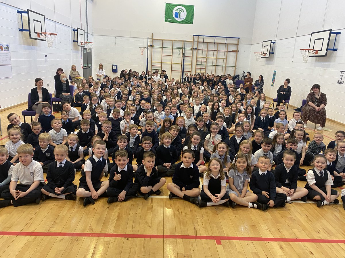 Tell me you have the best job without telling me you have the best job…. 🥰 #schoolassembly #happyplace #ourschool #tigether ⭐️👏🏻