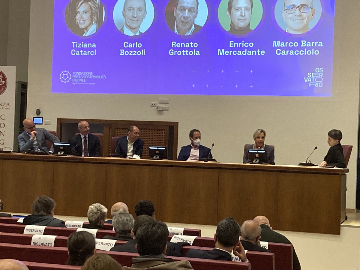 DigiTInst's tweet photo. “Indici, processi di certificazione e costruzione della fiducia sono tre elementi intimamente connessi: ci servono indici per costruire percorsi utili alla costruzione di fiducia verso la sostenibilità digitale”
Renato Grottola @DNV_Group.
#DiSi22 #EarthDay2022🌍 https://t.co/5ESATuNjJy