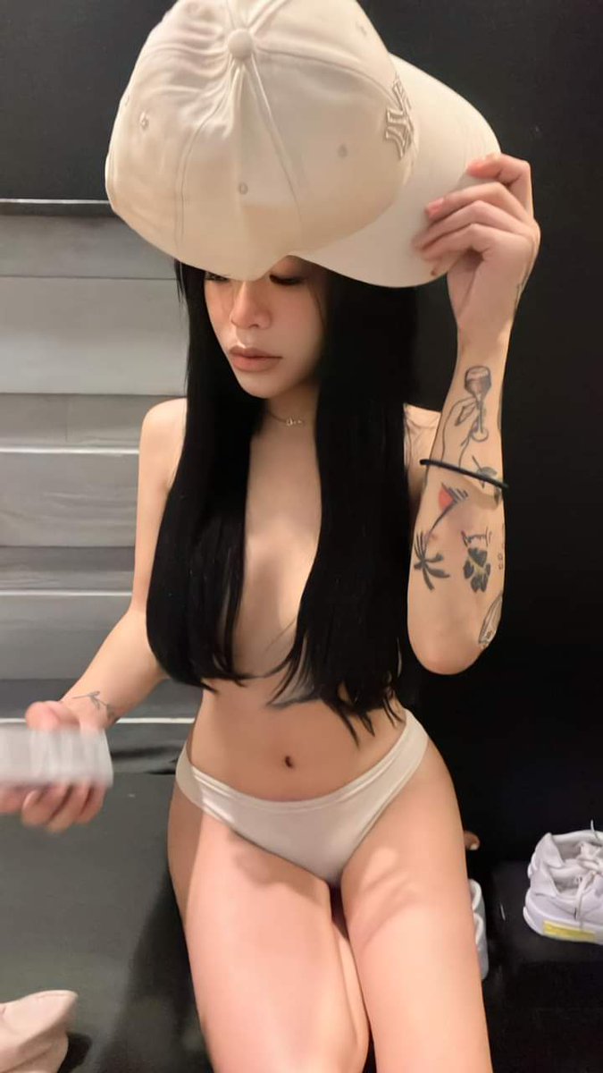 alteraj19's tweet photo. Looking ka collab now grabe libog ko now ❤️💦

RETWEET this for free finger play 😘

avail my premium channel and vcsex now messege me on tg if u are interested ‼️🔥

TG: @babyaj19

rt for 🐱💦 #alterpinayvideos #alterph #alterphilippines #alterpinay #AlterManila https://t.co/1vT0bil4Js