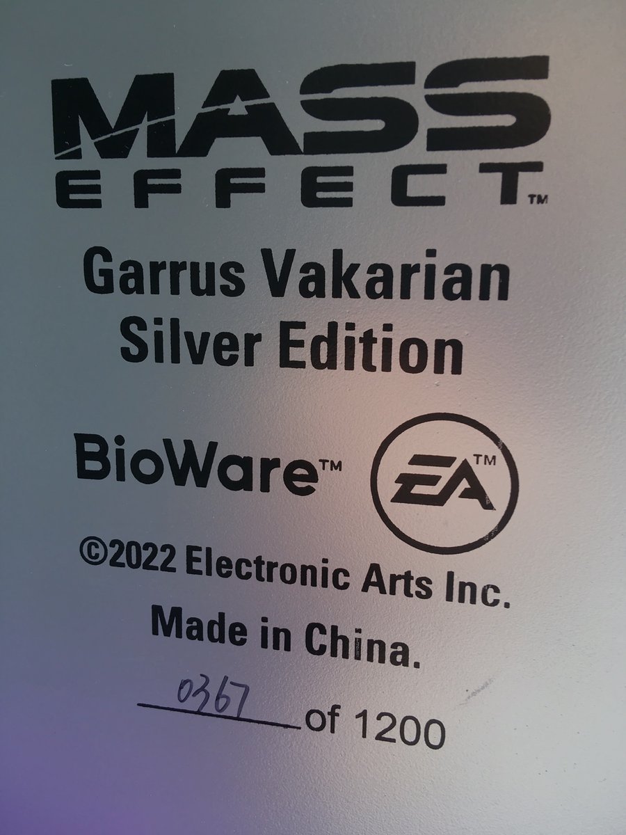 RickySetter's tweet image. The silver fox space husband has arrived and he looks fantastic✨