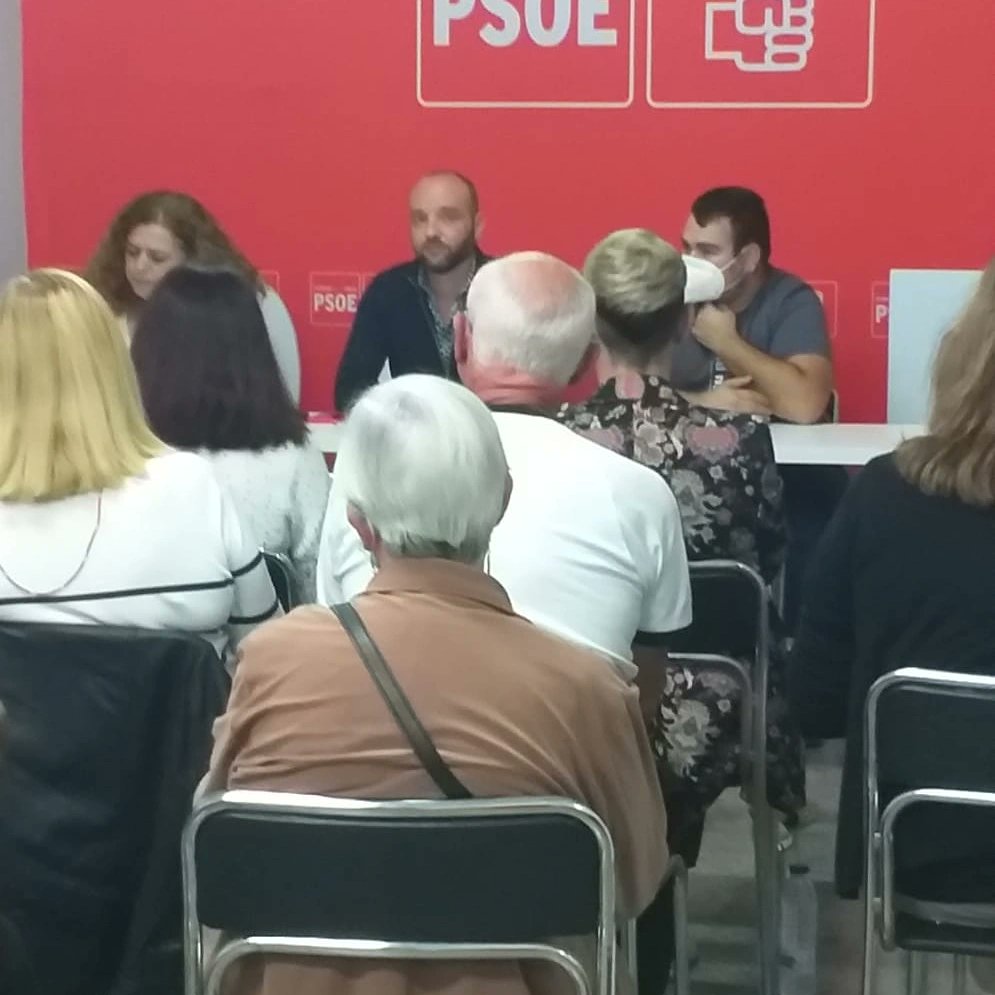 JonayRLpez's tweet photo. Se trata de poner todas y todos de nuestra parte con el fin de mejorar la sociedad y ser herramienta de cambio y progreso.
Con gusto y orgullo, les anuncio que ayer fui nombrado VICESECRETARIO GENERAL de @psoeptodelacruz
Gracias @sinese y @zebenpto por la confianza #juntosesmas https://t.co/hDL9QDWhqN