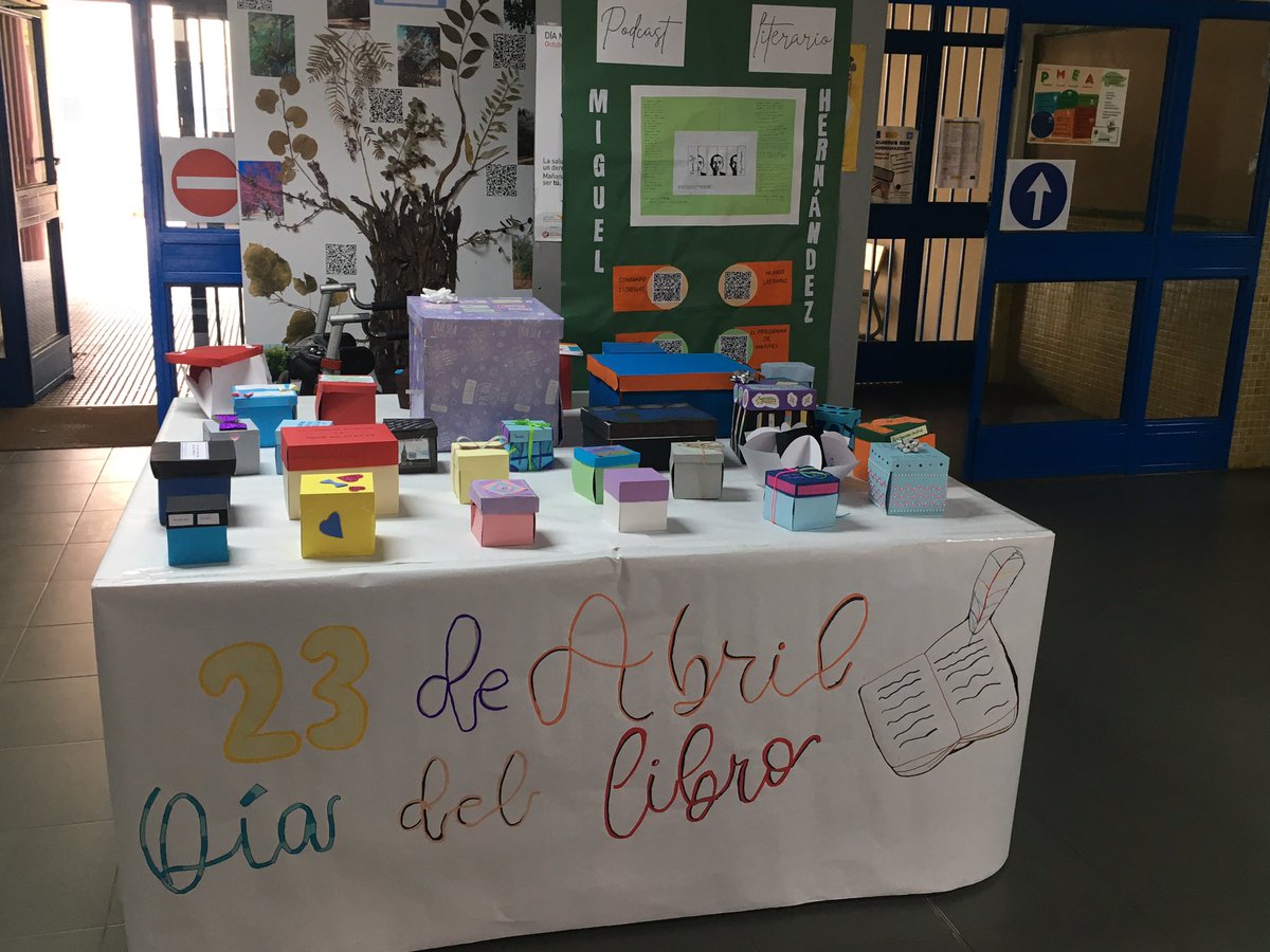 laeleylaye's tweet photo. Otro recurso de los medios de comunicación que triunfa en el aula: En @iesizpisua podcast literarios para celebrar el #DiaDelLibro https://t.co/m8B6wX6mou