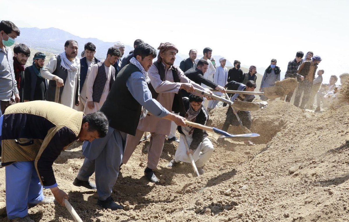 alawe_abbas's tweet photo. Hazara shia being targeted by Taliban in Afghanistan in past 40 years and it's clear to all around the world. #StopHazaraGenocide https://t.co/3yAWPHogHh https://t.co/Fegqyolv94