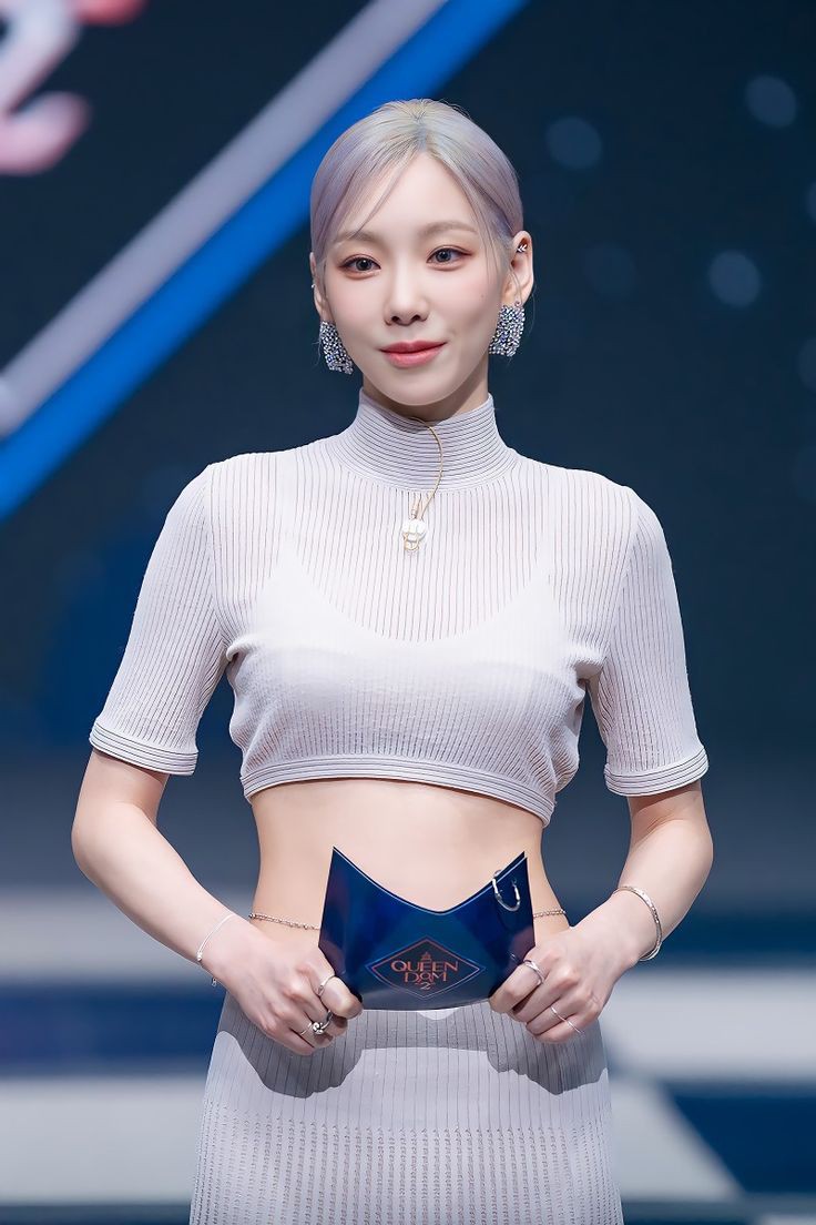 picsofkty's tweet image. my woman 💙 
 #김태연 #태연