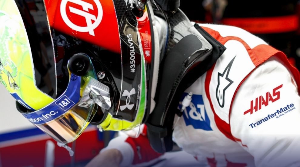 SportforBusines's tweet image. It is rare that we get to write about Irish involvement in F1, Kingspan’s brief engagement with Mercedes excepted, but today we bring news that @TransferMate headquartered in Kilkenny and part of the @CluneTech Group is to sponsor the @HaasF1Team.

sportforbusiness.com/irish-company-…