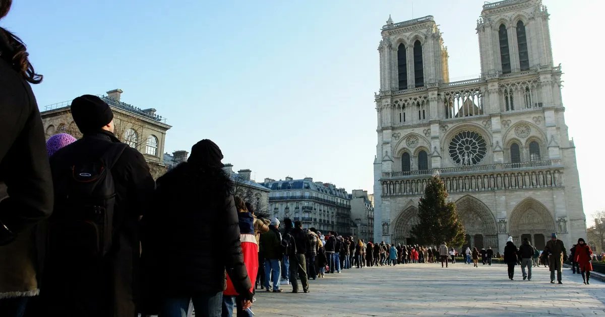 Focus. Intensity, "In the zone." Someone has an artisan mindset when they have an undefinable way to flow through work with ease and productivity. Read about the value of artisanship here: #artisan #mindset buff.ly/3DzldYc