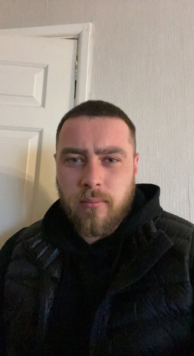 AllenEfc's tweet image. Did a thing and shaved my head