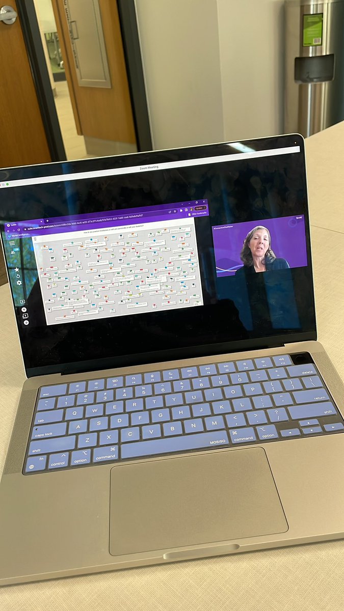 Hannah Wolf tweet media