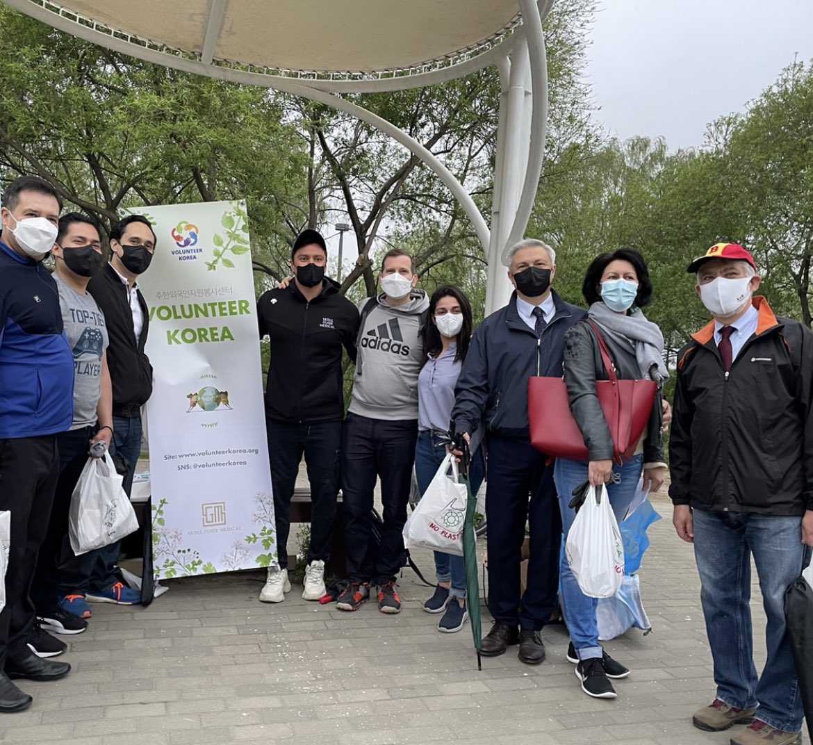 DP_UA1972's tweet image. #EarthDay is the perfect moment to take action to protect and restore our #OneSharedHome. 🌍