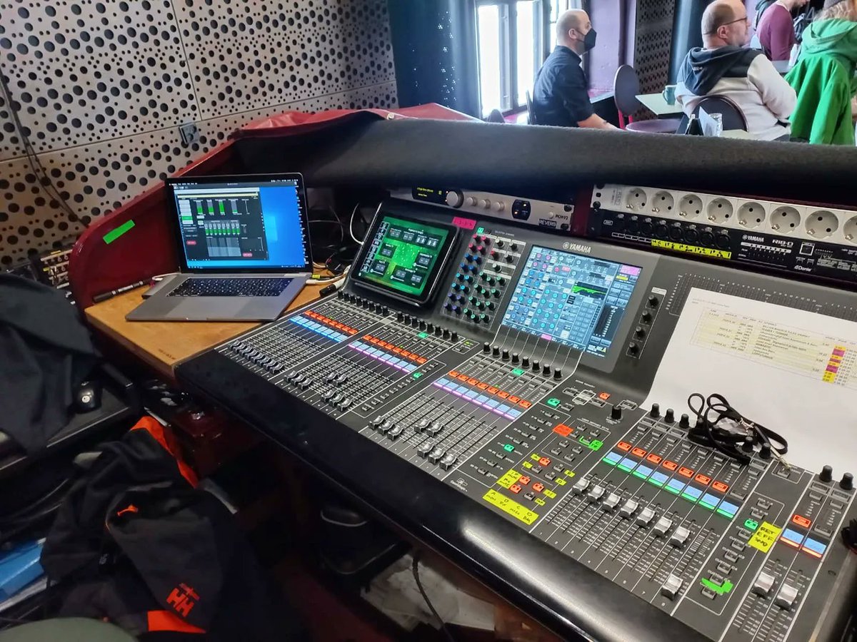 Resonanssi 12 was held on 9 April 2022 in Tampere at Mediapolis, G Livelab and Nokia Arena's Paidia venue. Theme was Sound &amp; Illusion. The event was implemented in cooperation with TAMK / Media, Aalto University / ELO and YLE. The aim was to further develop Finnish film skills.