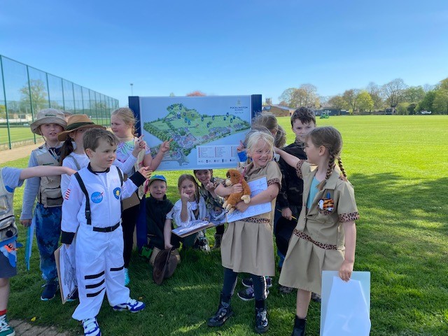 PockPrep's tweet photo. Y2 kickstarted their new #CuriosityProject question -Does being determined always lead to success? - by being explorers and exploring the school campus using maps and compasses! https://t.co/08M66QHWO8