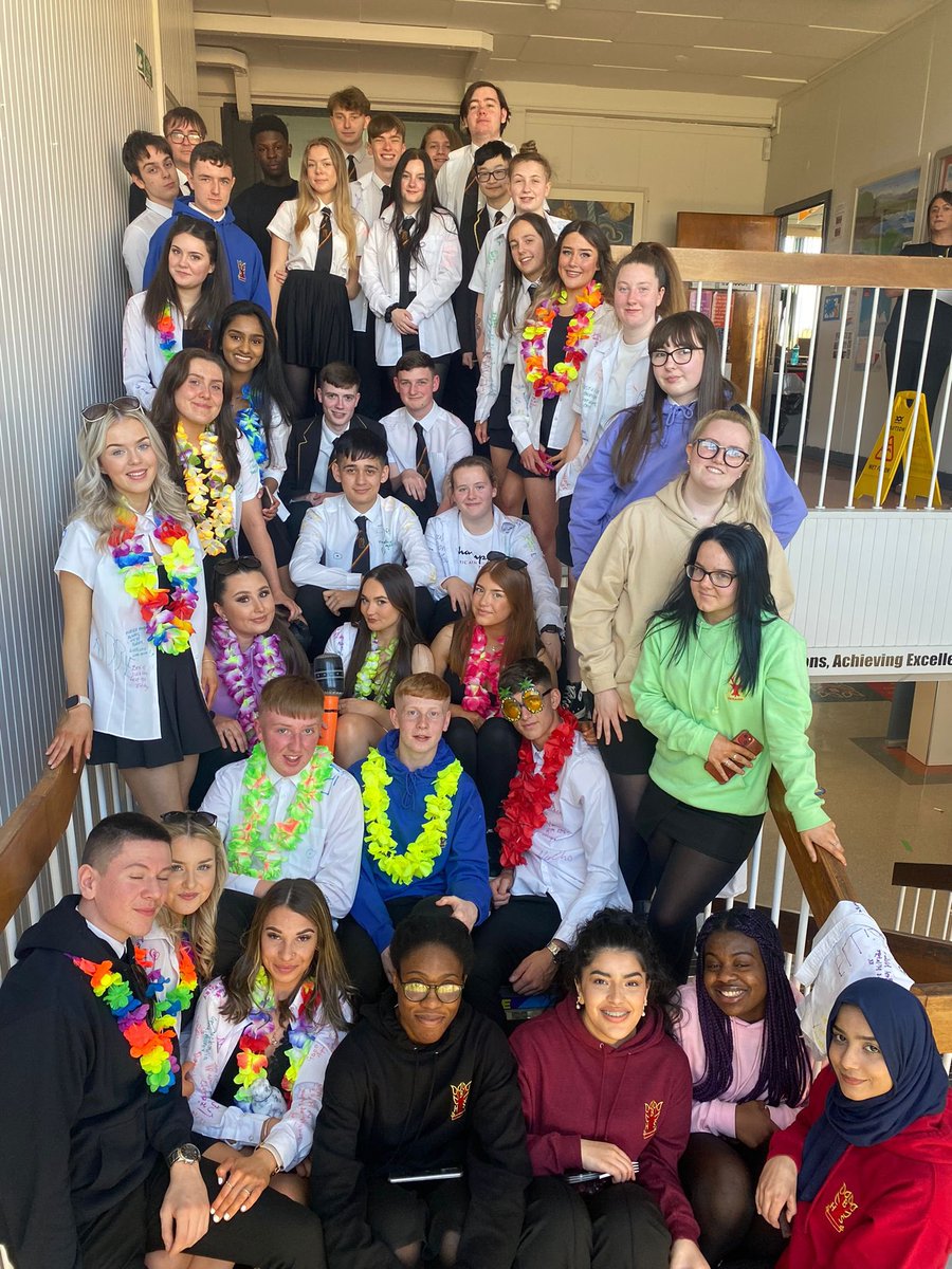 Congratulations to our amazing S6 who are enjoying their final day at Braidhurst. They have been a credit to themselves and the school. You all will be missed. Best of luck for the future and we hope to see you soon