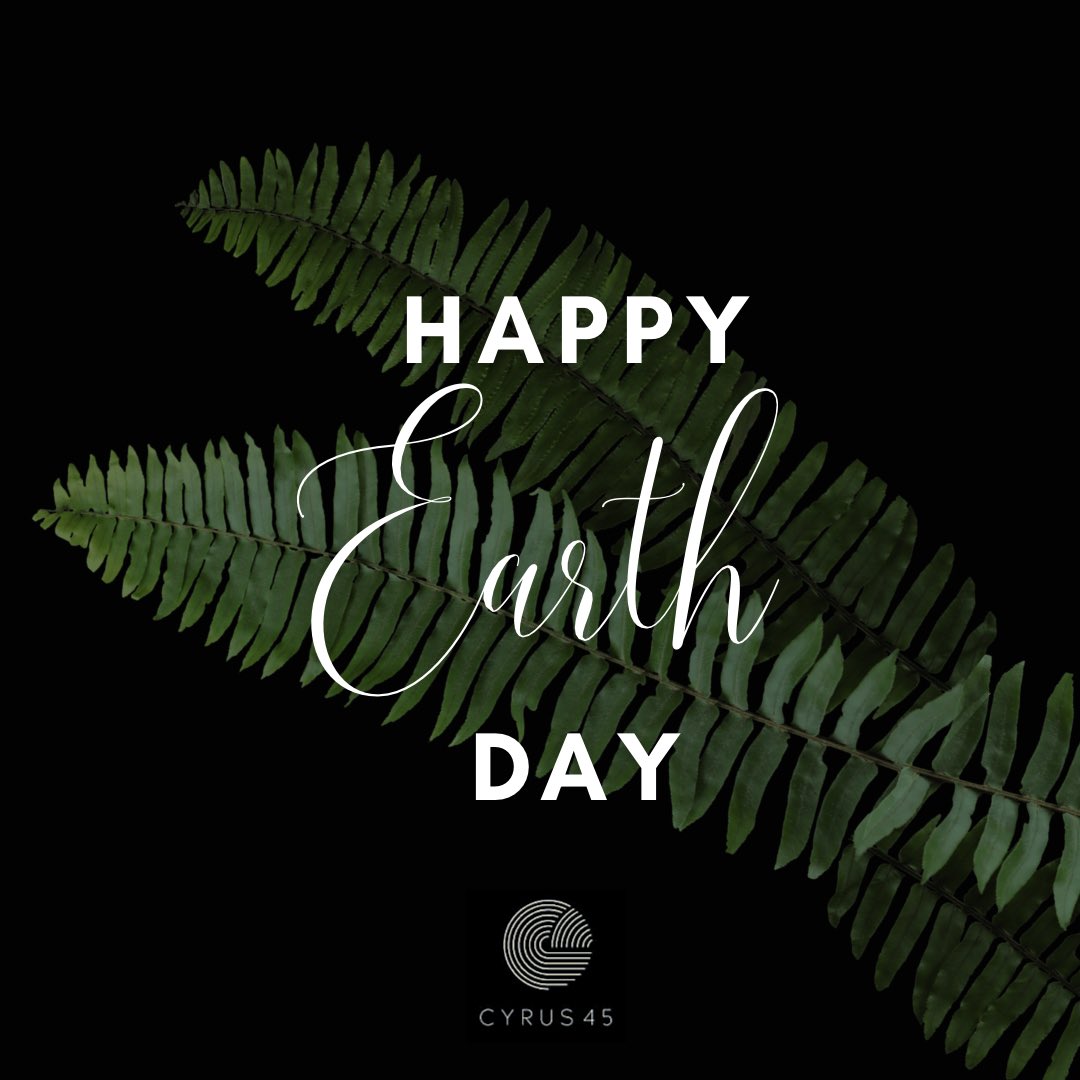cyrus45factory's tweet photo. This is a reminder that our earth needs us to protect it because we are it’s only guardians. Let’s do well to manage our waste, upcycle, recycle and reduce our carbon emissions so we can have a greener future for the next generation! 
#EarthDay22 #climateaction #upcycling https://t.co/Tf53U9yAPH