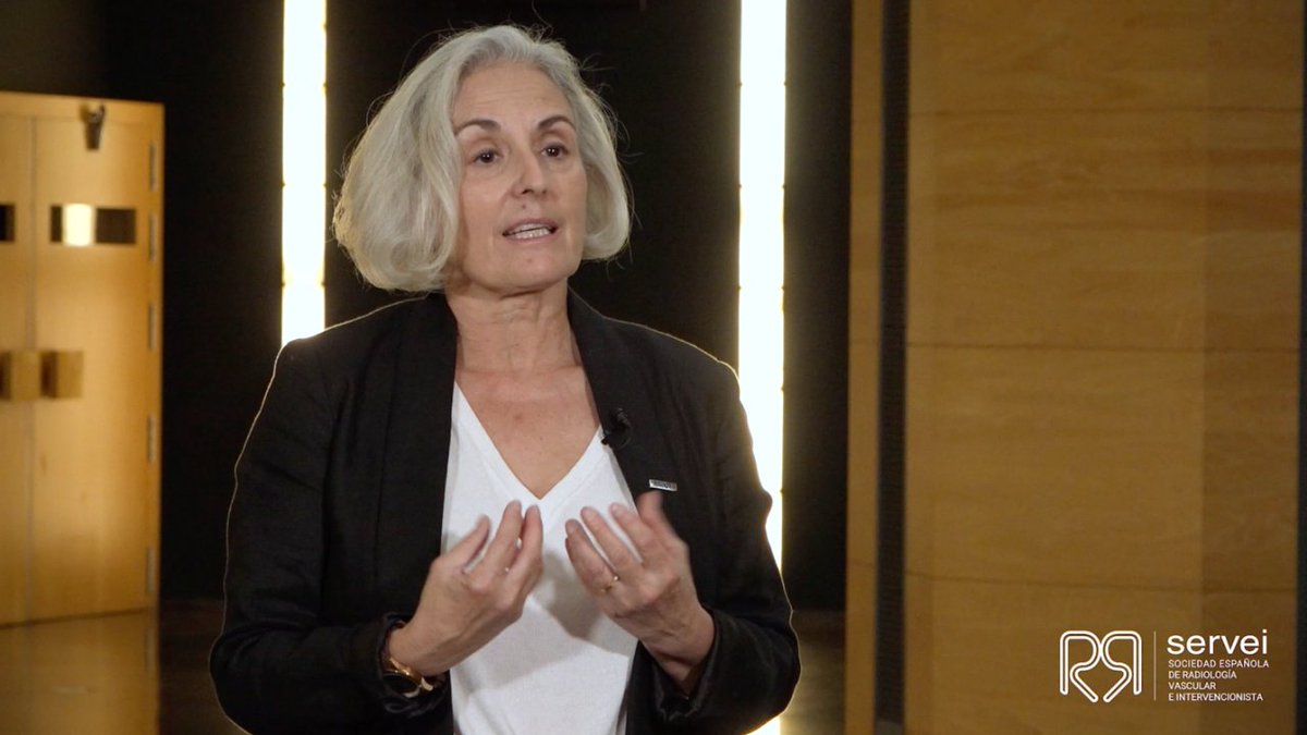 Los reservorios subcutáneos son dispositivos usados habitualmente en #pacientes oncológicos para aplicar medicación sin pinchar en el brazo.

Conoce cómo son y sus ventajas con la Dra. Teresa Moreno!

👉youtu.be/RvGq2Q0a7N8

#RadiologiaIntervencionista #Oncologia #ffpaciente