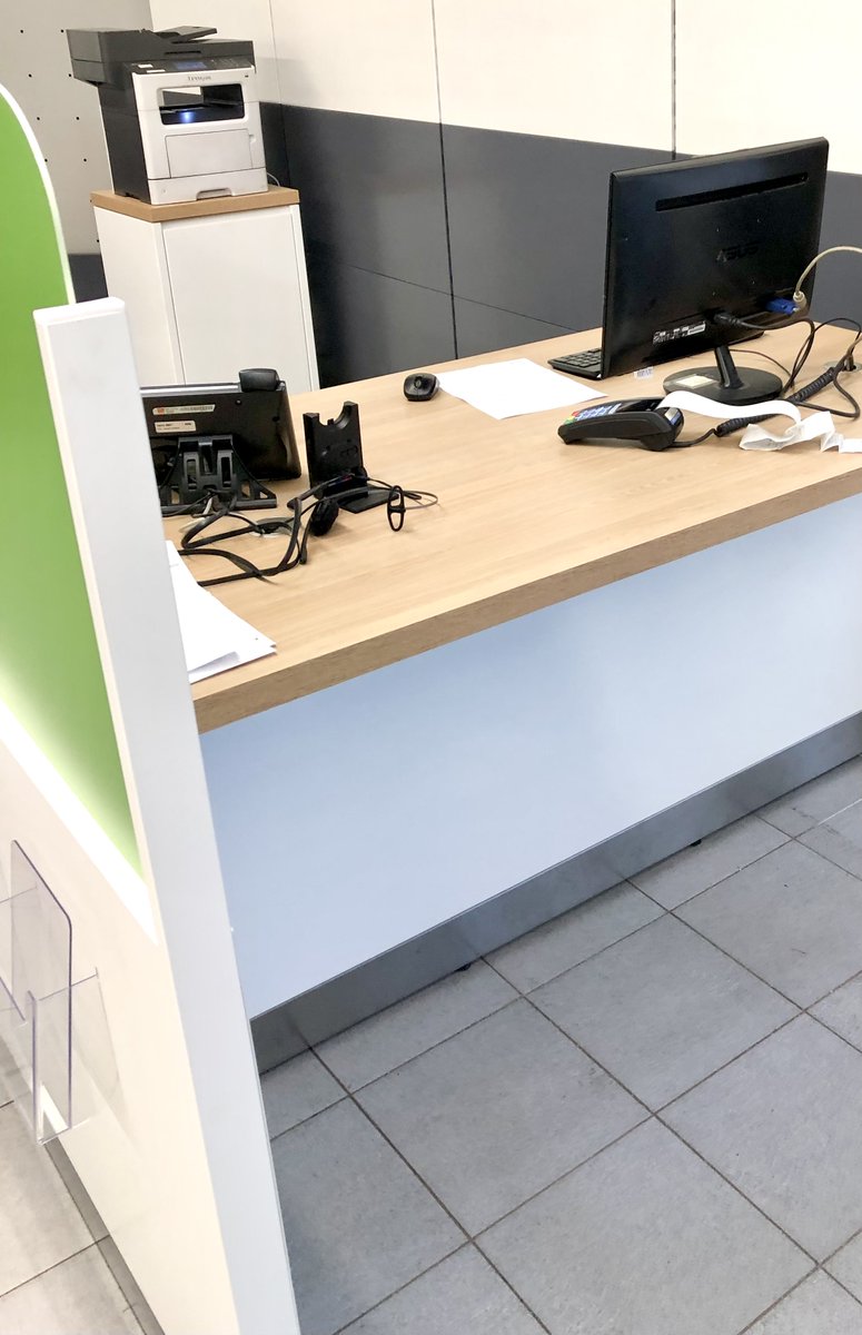 ltie_elec's tweet image. Encore une mission réussie avec le projet de réaménagement du @feuvert_fr #vannes dans le cadre de leurs nouveaux concepts de store. 👇
@Legrand #iboco #excelnetworking
#cablage #electricite #VDI #renovation #travaux #feuvert