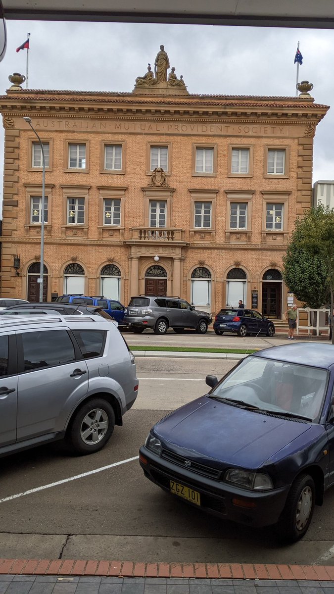 Zimmer4mp's tweet photo. Lovely historical buildings in Goulburn. AZ https://t.co/ypFBB3Juar