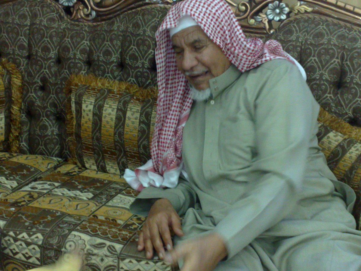 اللهم اغفر لوالدي وارحمه برحمتك واسكنه الفردوس الاعلى من الجنه وجميع موتى المسلمين