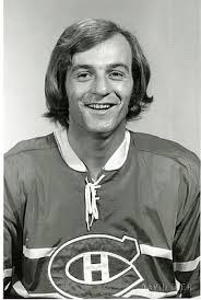 Lise Lafleur, la soeur de Guy Lafleur, vient d’appeler au <a href="/1047_FM/">104,7 Outaouais</a>. Elle confirme le décès de son frère, le Démon Blond. Son fils a passé la nuit avec Monsieur Lafleur en lui tenant la main.