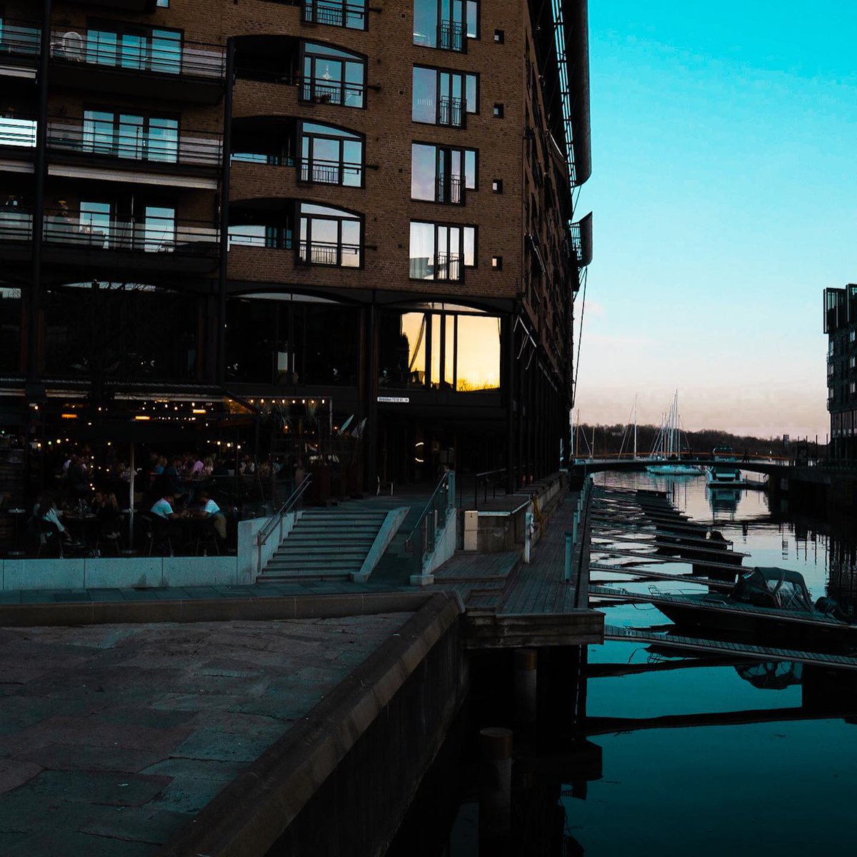 24hrs in Oslo… didn’t have much time to look around but I loooooove Norway! Gotta make some time to properly explore and go on some adventures.. shot a video for a collab coming next month.. grateful for new relationships… ❤️