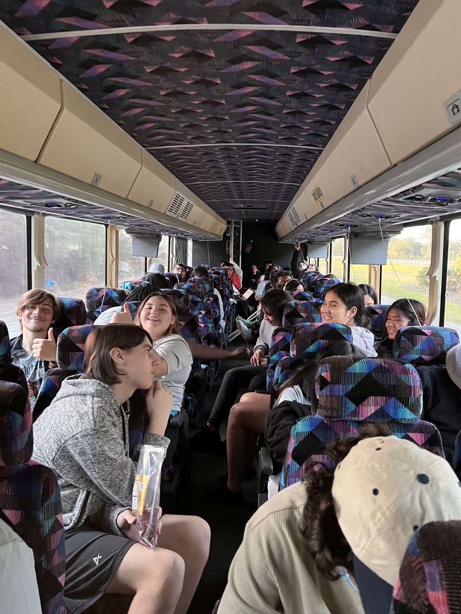 Lely Trojan Band tweet media