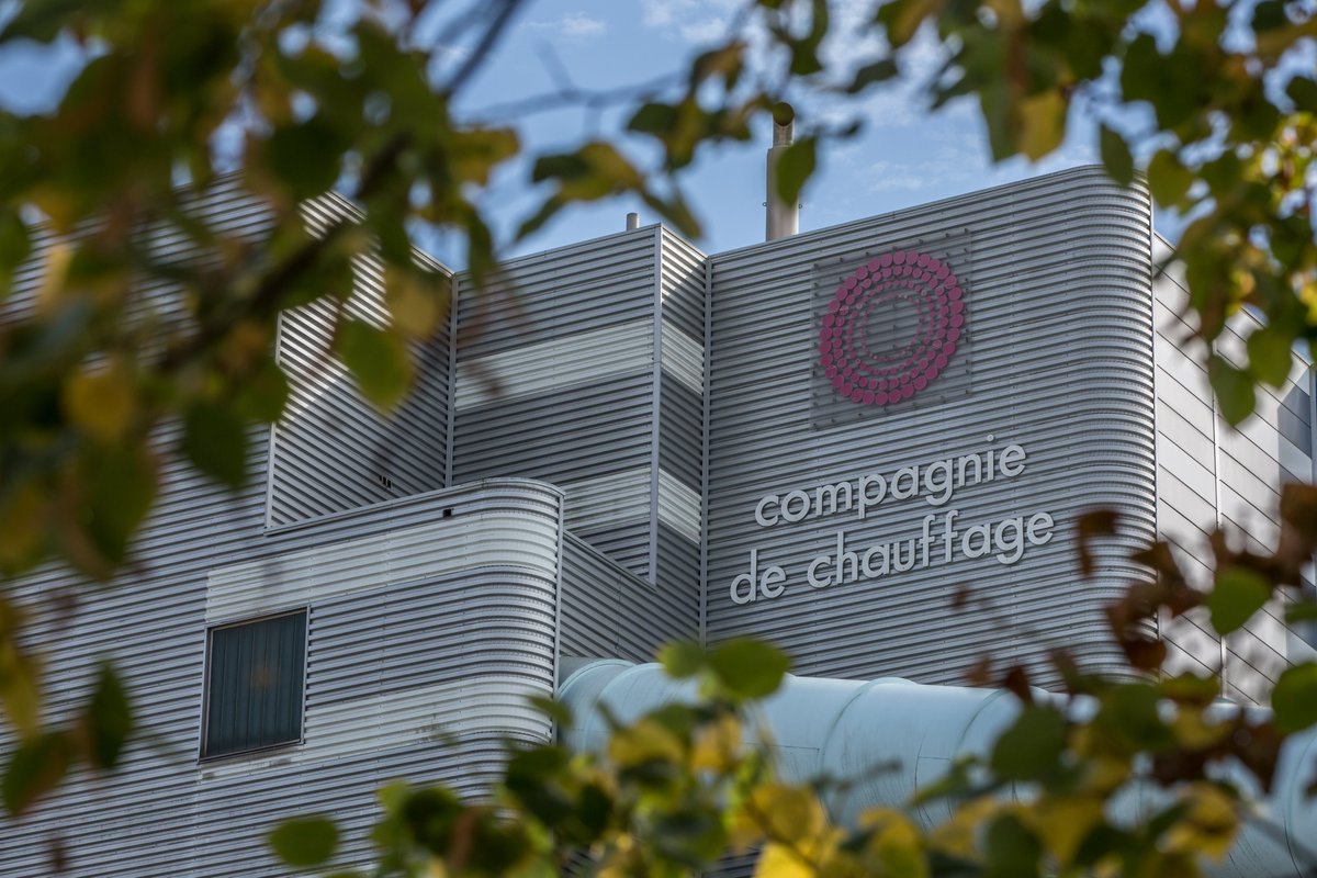 Avec près de 80 % d’EnR&amp;R dans son mix énergétique, pour <a href="/CU_Grenoble/">Chauffage Urbain de Grenoble</a>, le #JourDeLaTerre c’est tous les jours ! 
Venez découvrir le podcast sur la production de chaleur et d’électricité 100 % bois du site Biomax par <a href="/GreenGrenoble22/">🌱 Grenoble, European Green Capital 2022 🇪🇺</a> 👉 bit.ly/3v3sezK