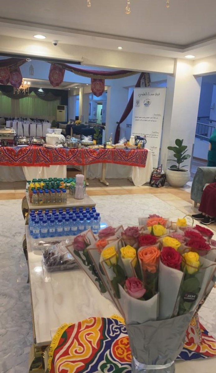 massr2030's tweet photo. نظم فريق  #مسار_التطوعي مبادرة افطار صائم مع المسنات بمقر #دار_الرعاية_للمسنات    
ومشاركتهم الافطار وتقديم الهدايا 
 يوم السبت الموافق ١٥/٩/١٤٤٣ https://t.co/ZXvd6mkKDx