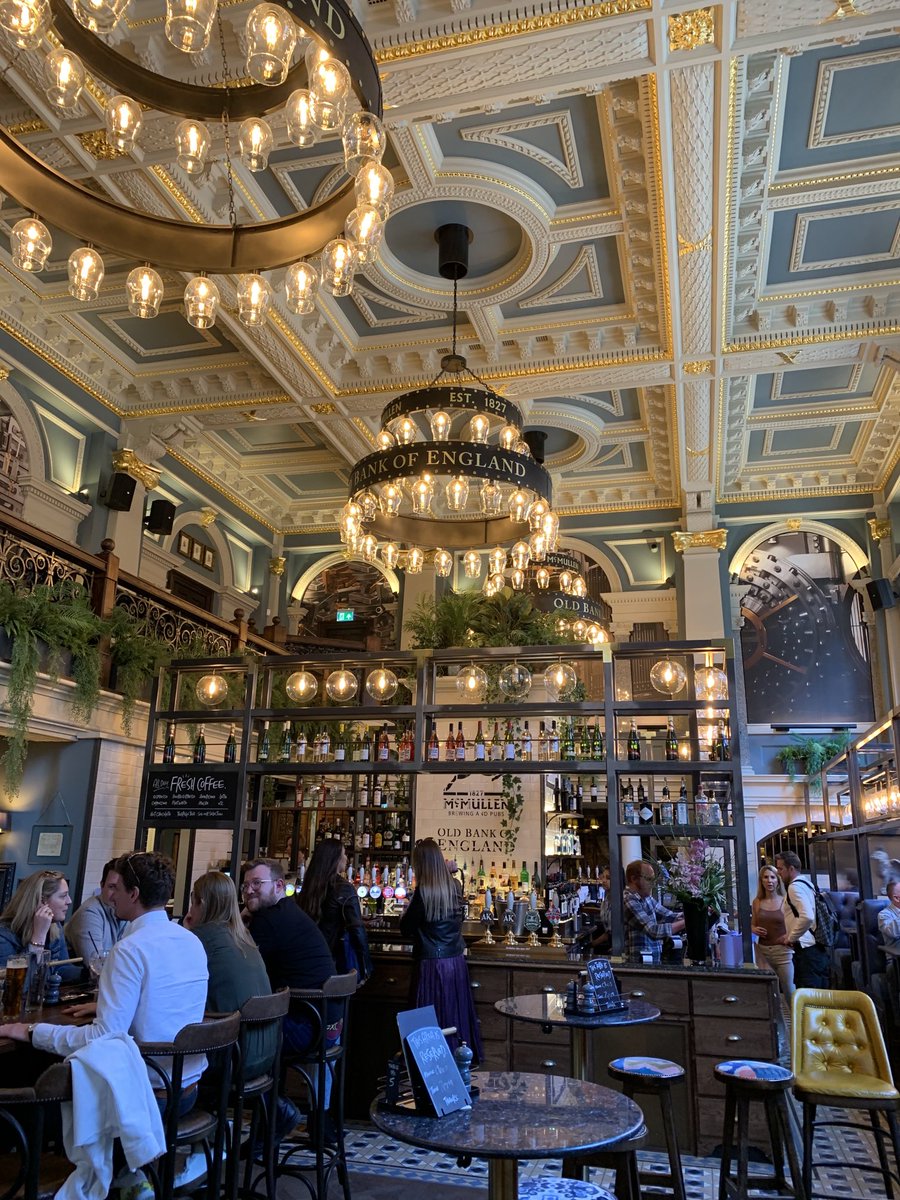 MuhsinTourGuide's tweet photo. Beautiful interior of the Old Bank of England, in Fleet Street! https://t.co/F6Jr650Ve2