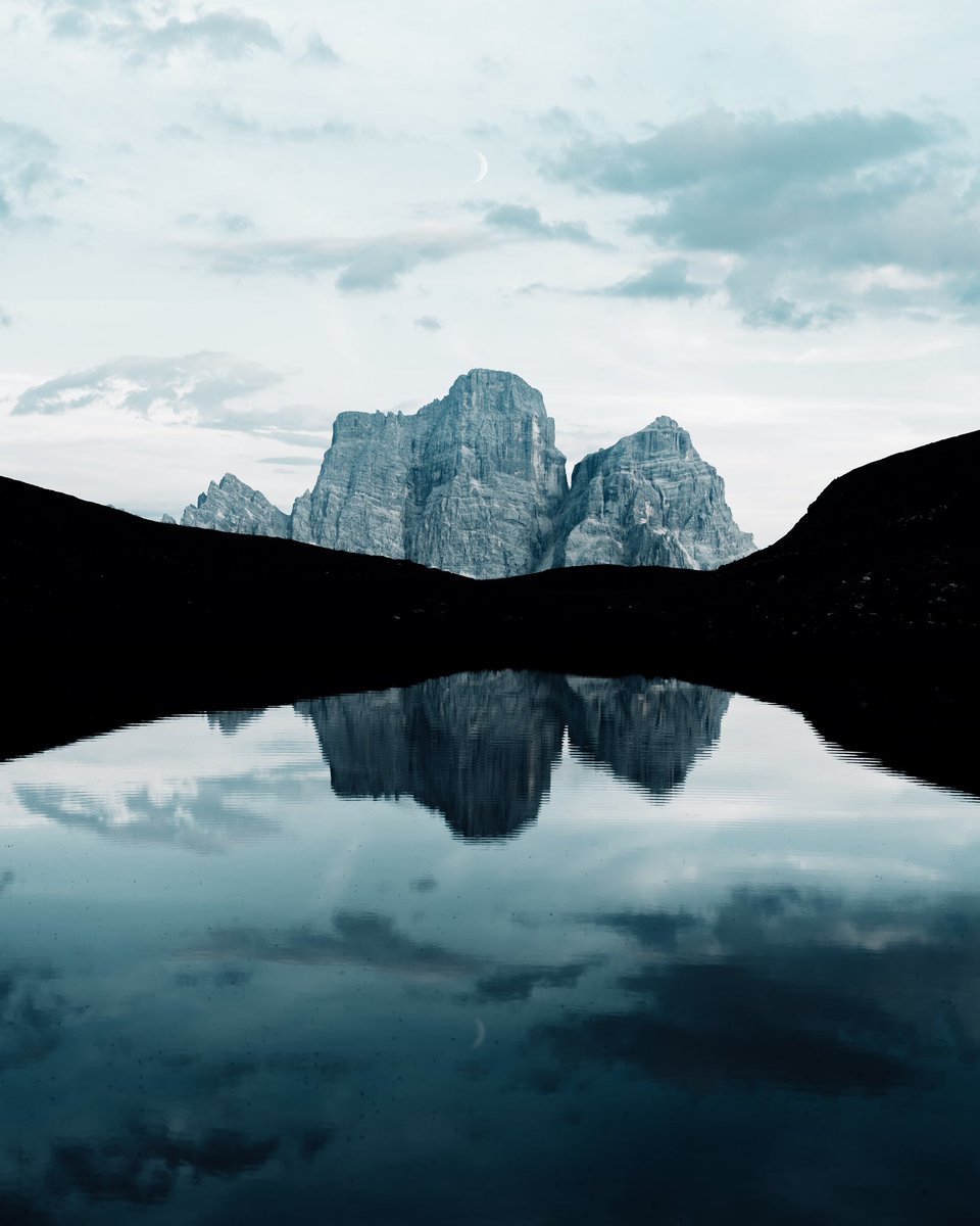sheck94's tweet photo. Let's celebrate the #EarthDay 🌍 with this beautiful landscape in the Dolomites. Our Earth is full of incredible places, it deserves better.

@DolomitesUNESCO @dolomiti_it 
#nft #NFTCollection #NFTCommunity #NFTdrop #dolomites #dolomiti https://t.co/4BbQBr9iUc