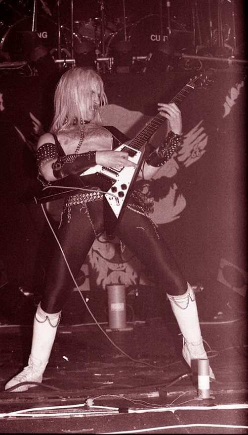 Happy Birthday Jeffrey Dunn Mantas!
Born: Apr 22nd, 1961. 